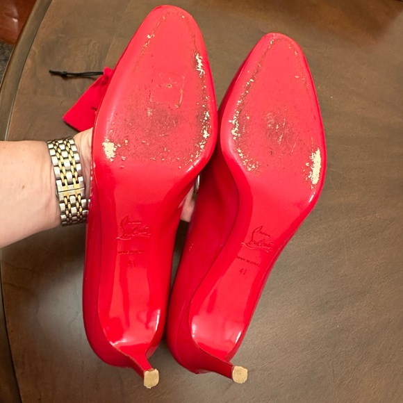 Christian Laotian heels 👠 - Picture 2 of 7